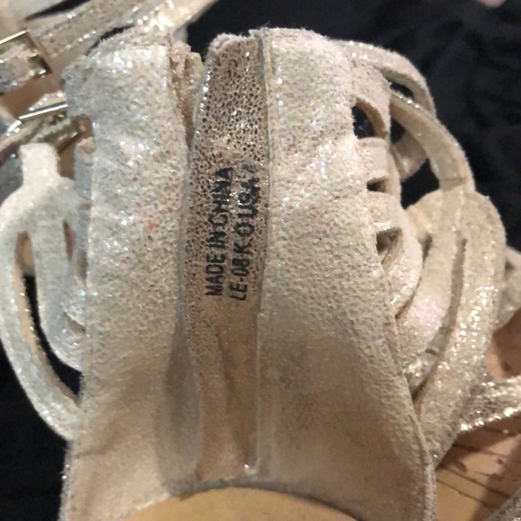 Gold Stuart Weitzman Sandals, girls size - Picture 5 of 10